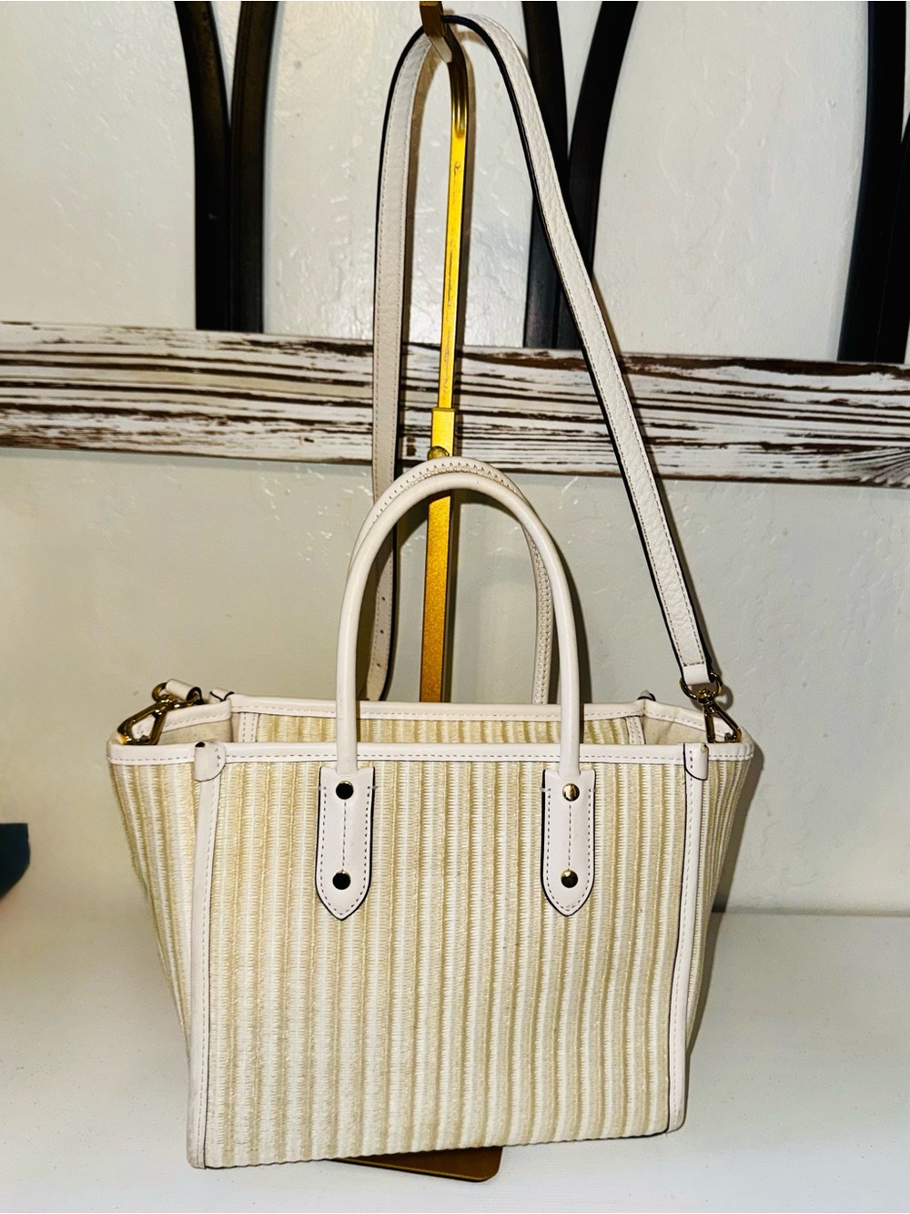 Kate Spade Ladybug Ella Dottie Top Handle Tote Bag KA637 - EUC ($399 MSRP) - Picture 5 of 14